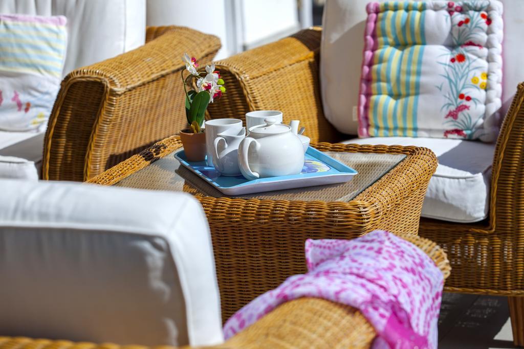 Meneou Beachfront Villa Sunset Perivolia Phòng bức ảnh